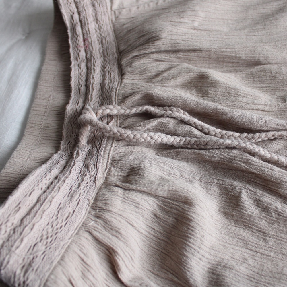 Flowy, crepe pants, tan